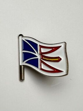 Newfoundland & Labrador Flag Lapel Pin Canada Provincial Enamel Pin Souvenir